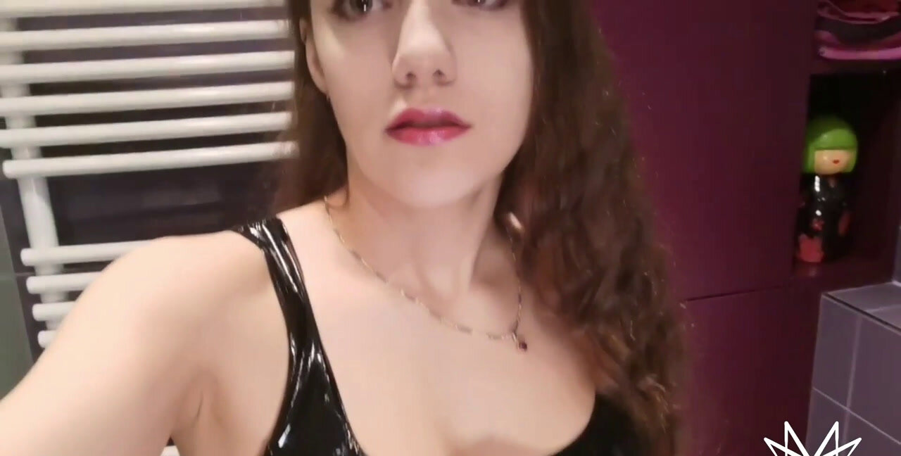Download MissMortelle - Dominated by my dirty Asshole (POV), Solo, Panty ShitWorld.net