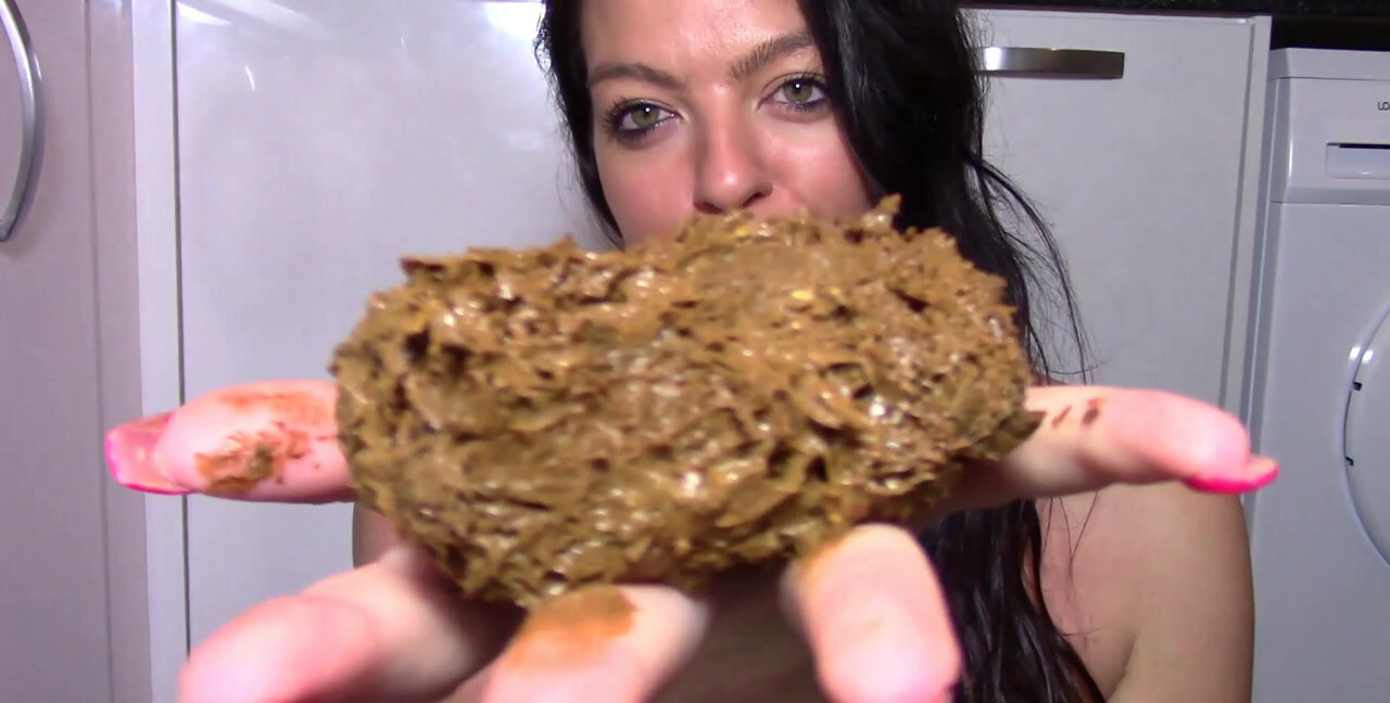 Download evamarie88 - Extreme Face Smear And Cum, Scatting, Masturbation ShitWorld.net