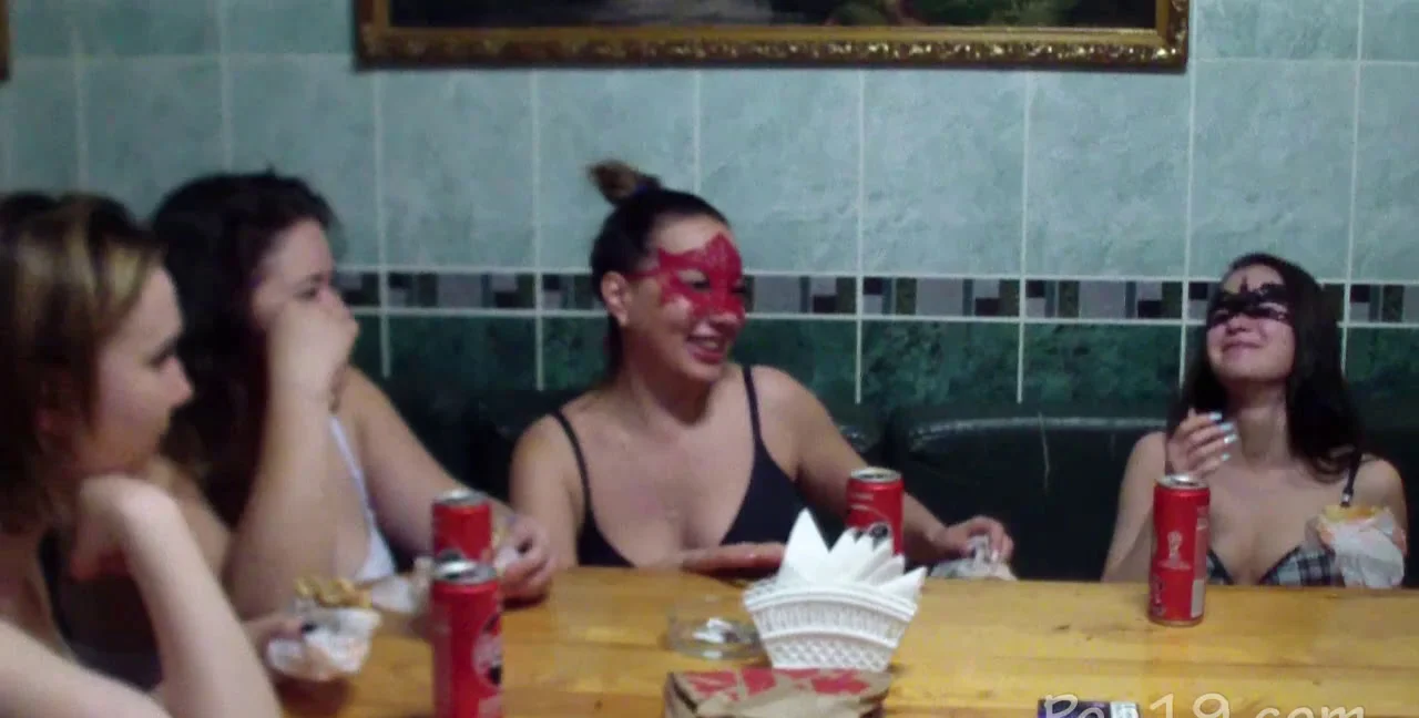Download MilanaSmelly - Toilet slave serves 4 ladies in sauna, Scatology, Group ShitWorld.net