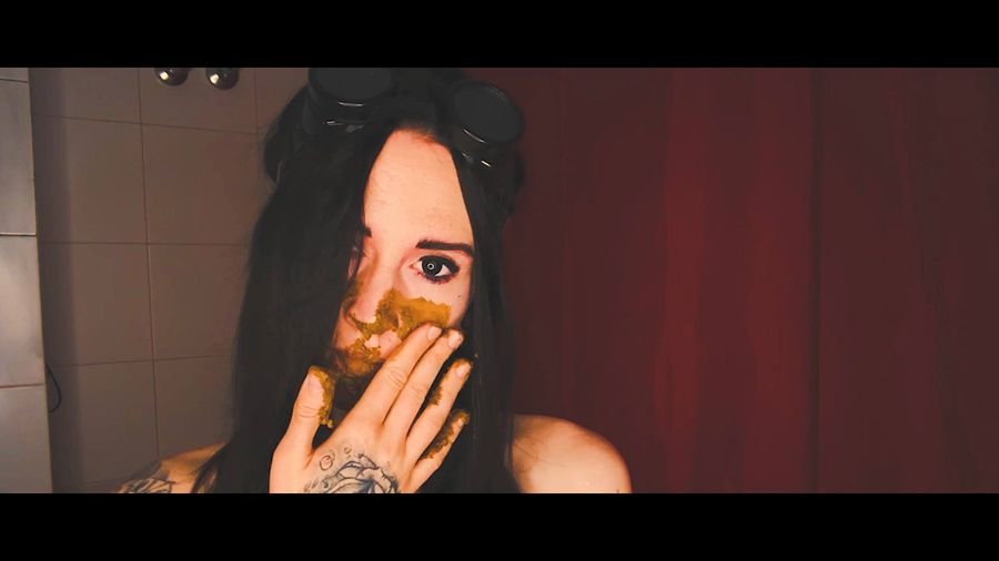 Download DirtyBetty - WTF! Shit Grabber Attack, Shitting Girls, Amateur ShitWorld.net