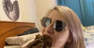 Download p00girl - I chew and smear shit, nausea, Shitting, Pissing ShitWorld.net