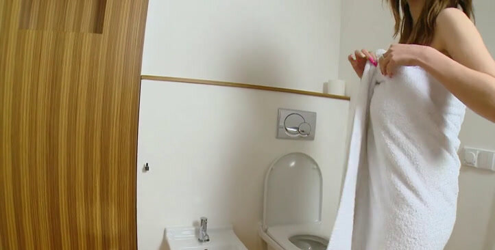 Lucie Wilde - Big Tits Home Set, Pissing, Oral