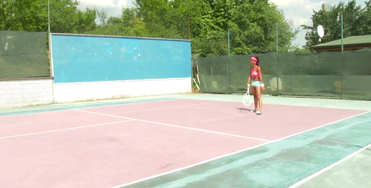 Isabella Chrystin - Golden Shower After Tennis, Blowjob, Threesome