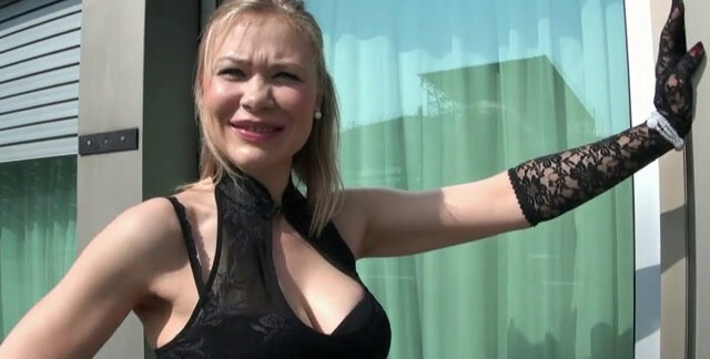 Véritable orgie romaine à Paris pour une italienne en, Double Penetration, Anal