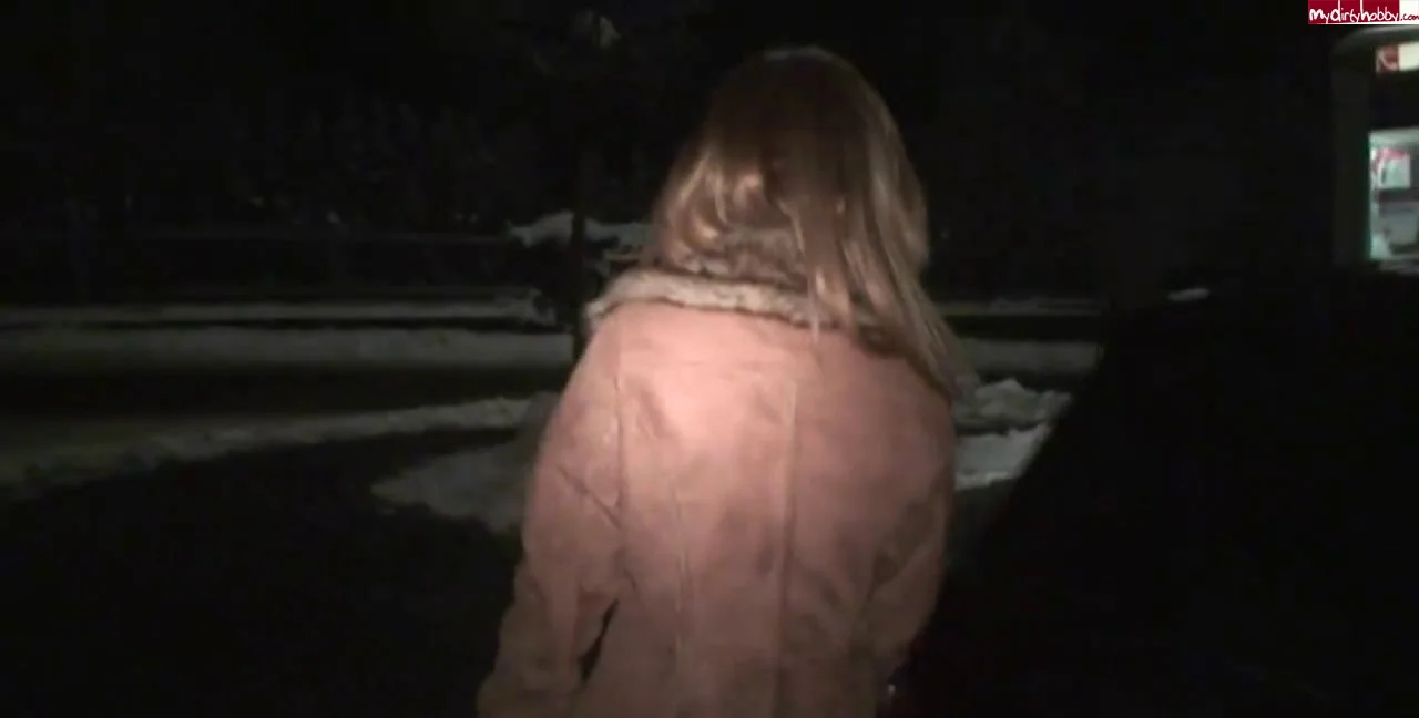 Download Sarah-Ann - T-com Zellensekt, Amateur, Classic ShitWorld.net