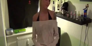 Download LilliePrivat - Dem Tätowierer ein bestechendes Angebot machen, Anal, Fetsih ShitWorld.net