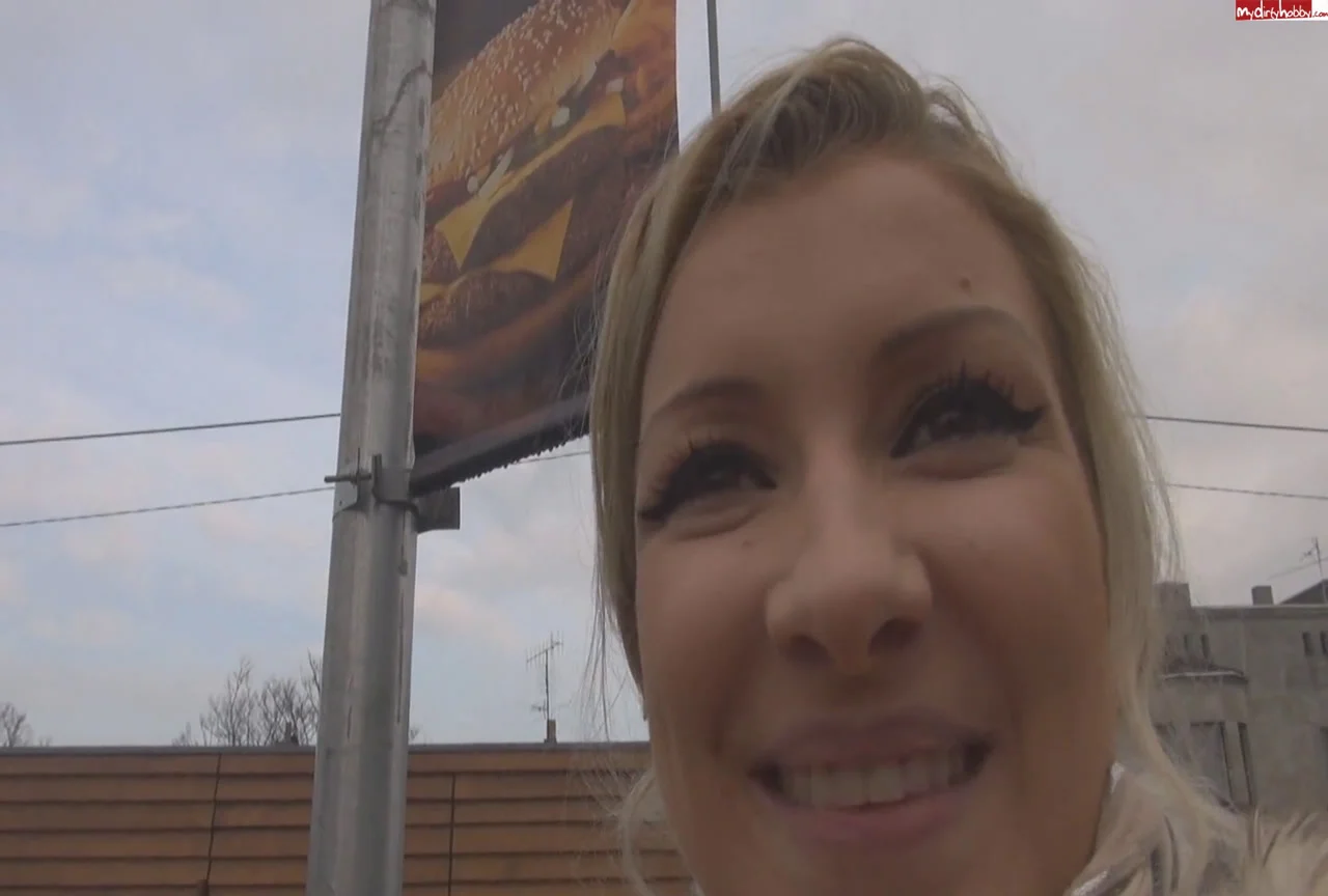 Perverse Almanac - Ficken im Schnellrestaurant mit Teeny-Winnie18, German, Anal