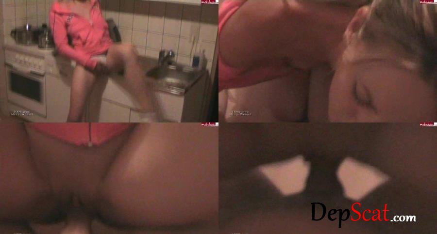 Download Miley-Weasel - Ungeschnitten Real! Spontanfick!, Outdoor, Pissing ShitWorld.net