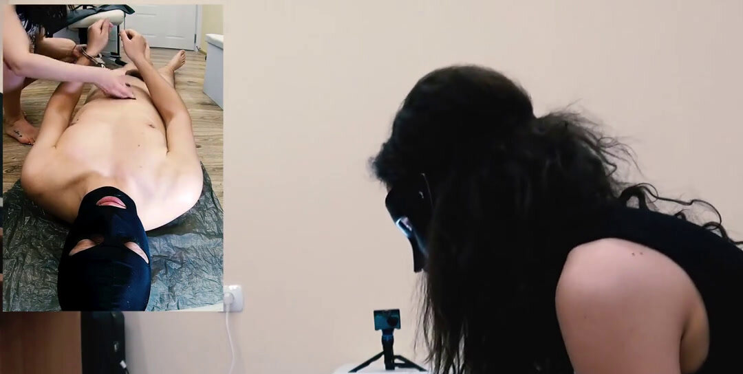 Domina - The complete package of pleasures Ass Sniffing, Face Sitting, Toilet Slavery