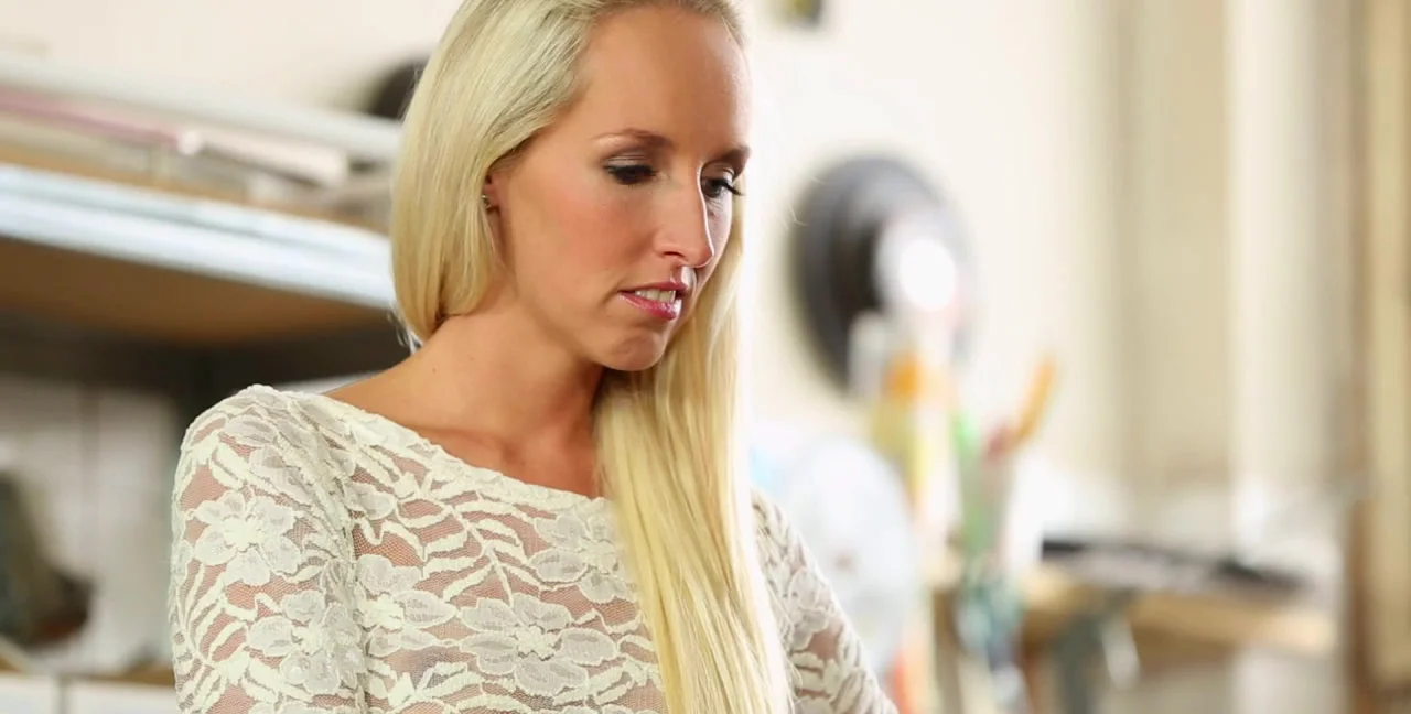 Jenny Simons - Cock And Piss Fix, Pissing, Fullyclothed Sex
