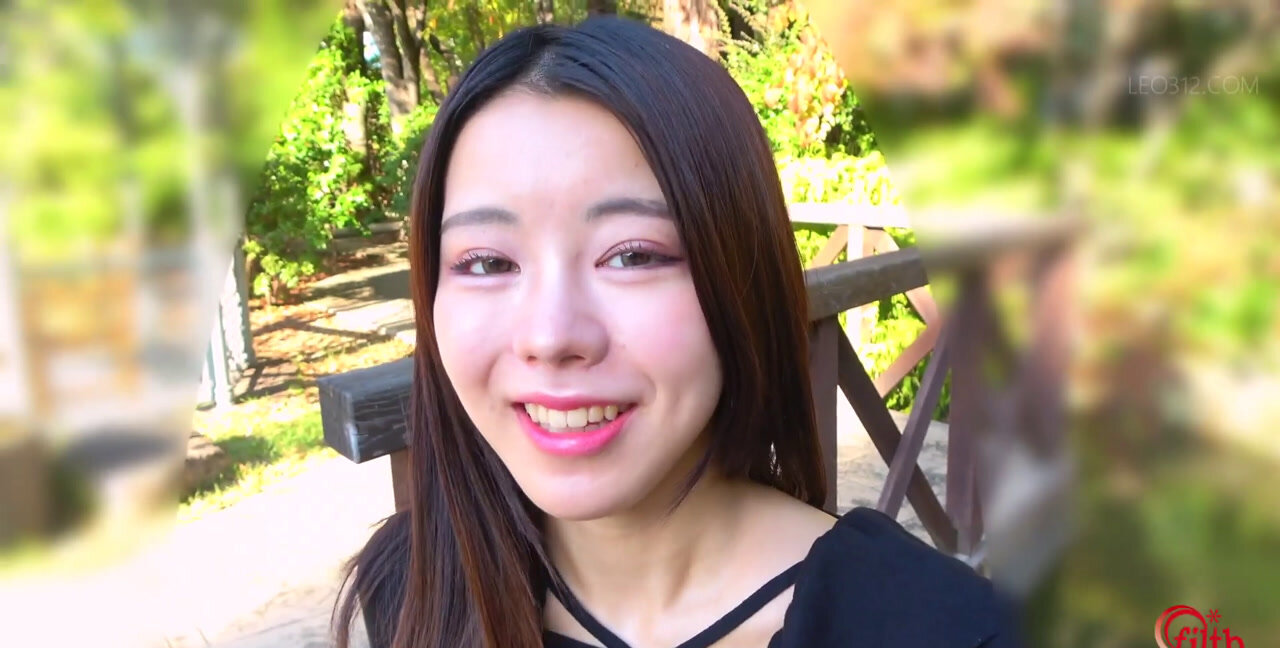 Solo - Her first excretion documentary. Hikari Takano poops Part 2, Japan