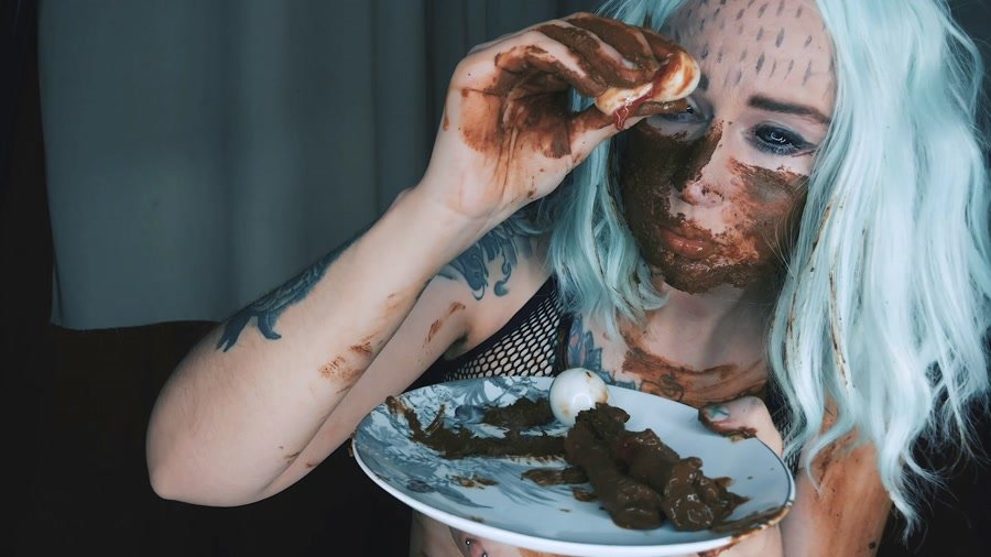 Download DirtyBetty - Monsta girl ate own shit with ur eyes, Solo, Amateur ShitWorld.net
