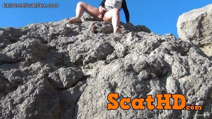 Nadja - Pretty Rock Climber HD 720p / 211 MB