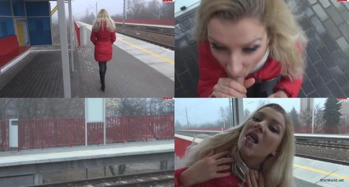 VanessaKiss - Blowjob S-Bahn Haltestelle! Public! HD 720p / 56.8 MB