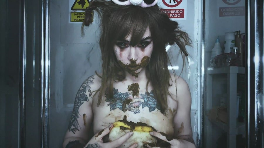 Download DirtyBetty - Do you poop in the shower?, Eat, Eating ShitWorld.net