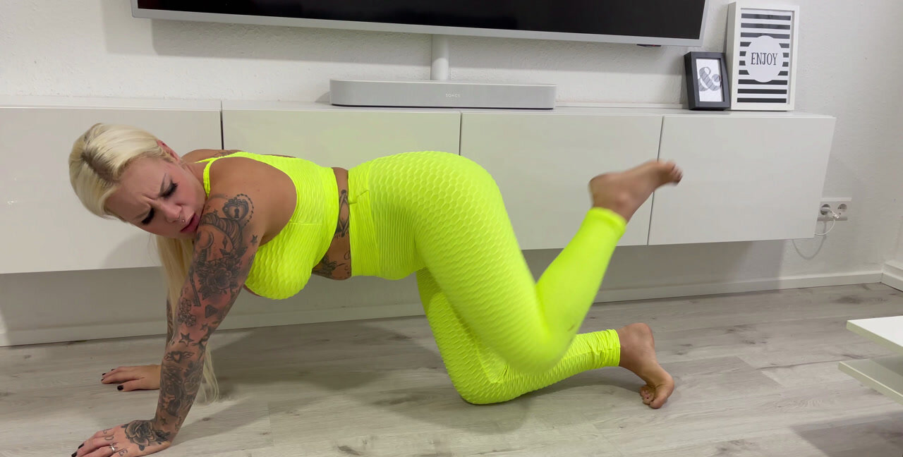 Download Devil Sophie - My new fitness program the poop sport, Amateur, Milf ShitWorld.net