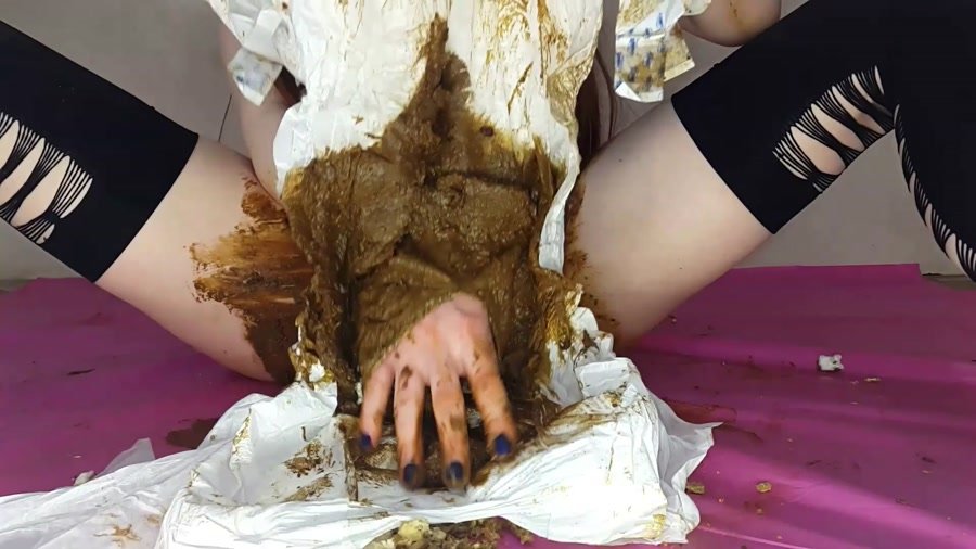 Anna Coprofield - Let’s Ruin my Diaper Part 2, Poop, Defecation