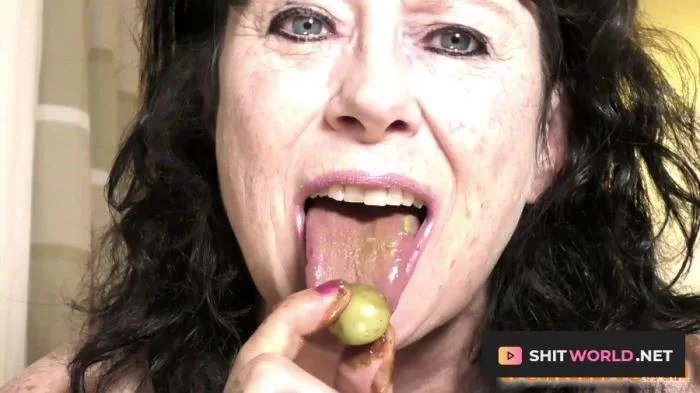 Dirtygardengirl - Shitty Grapes 2 – Left Overnight FullHD 1080p / 2.45 GB