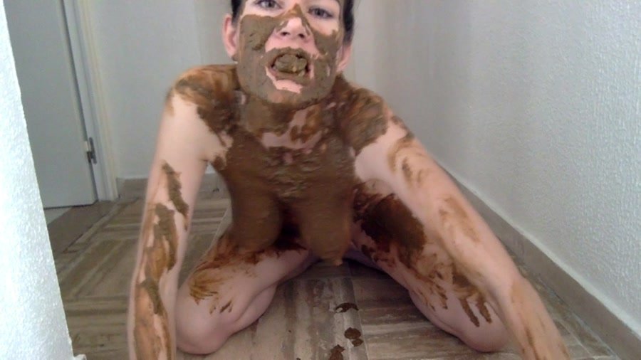 Download nastymarianne - Shitting and eating, Pee, Kaviar Scat ShitWorld.net