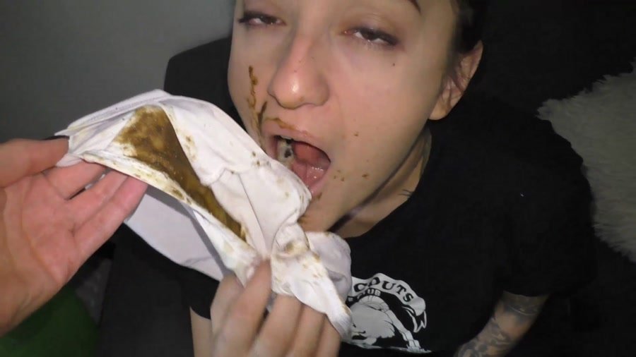 HotDirtyIvone - I’m Eat Sarah SHIT, Solo, Shitting Ass