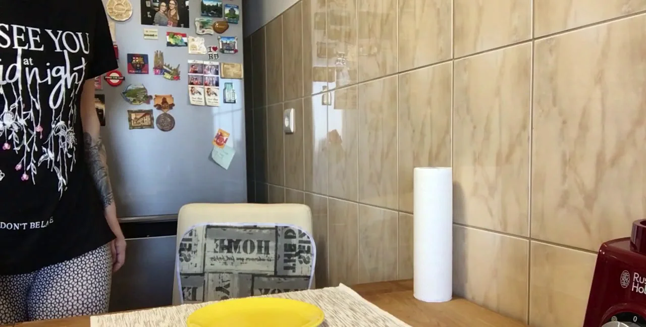 EllaGilbert - Shit inspecting, Scat, Poop Videos