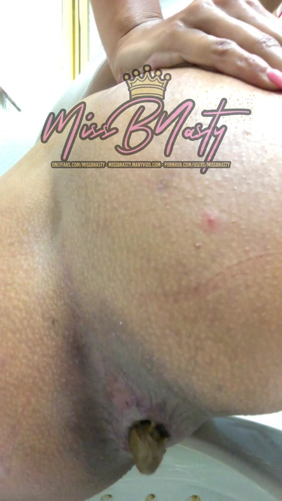 Download MissBNasty - Two for one: Golden Shower Big Push 2, Scatology, Solo ShitWorld.net