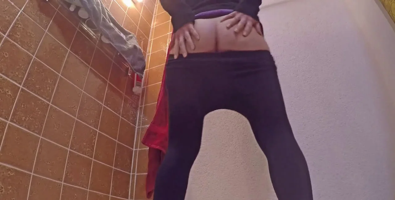 Veronica Moser, 1 male - VM64 - SHIT FACIAL, Scatting, Domination