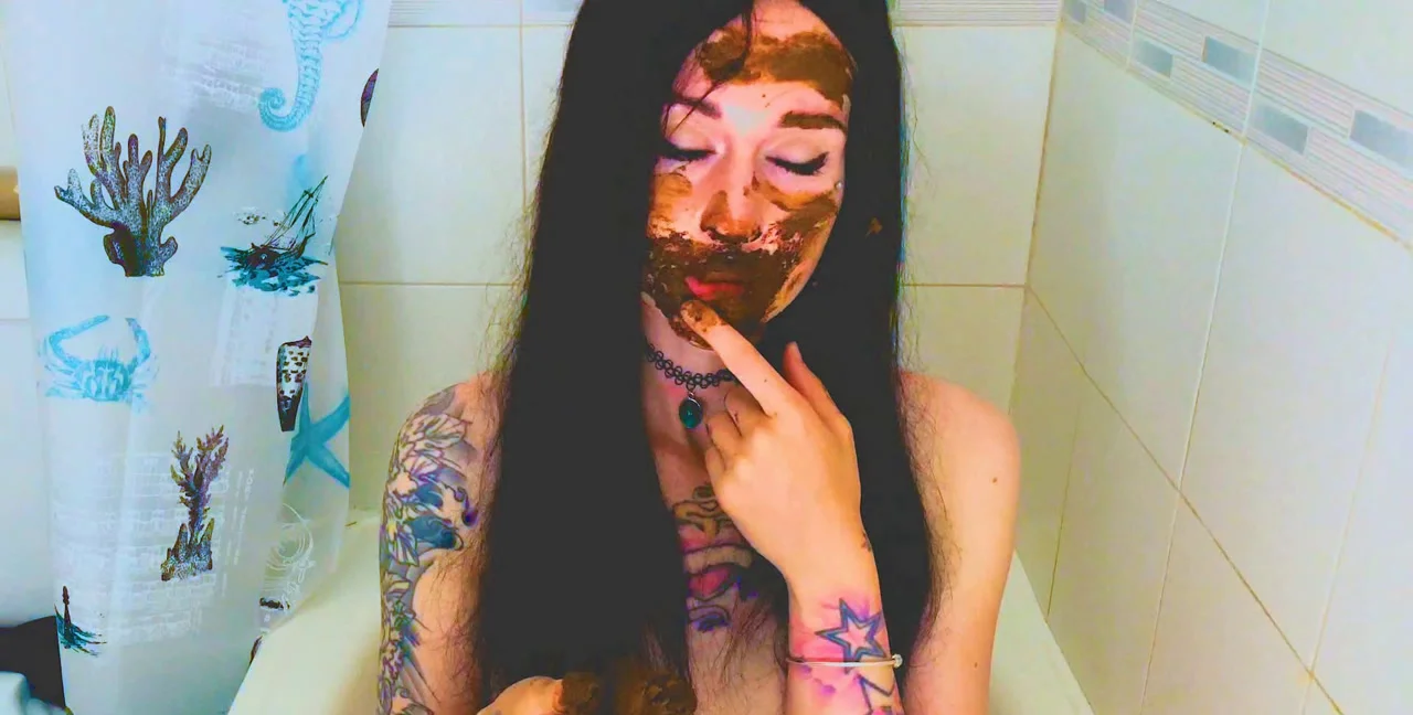 Download DirtyBetty - Transform into Hot shitty MOUSE, Solo, Shitting ShitWorld.net
