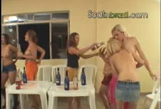 Diana, Bel - 1060 Shit Gang 9, Lesbians, Swallow