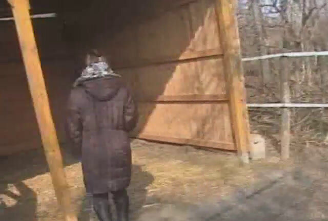 Solo - Woman shitting in a barn on a farm, Poop, Defecation
