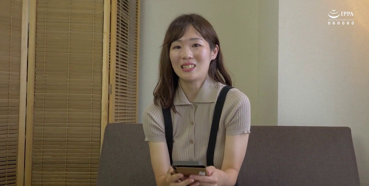 Fujisawa Midori - Erotic And Smelly Housewife Midori, Eat Shit, Solo