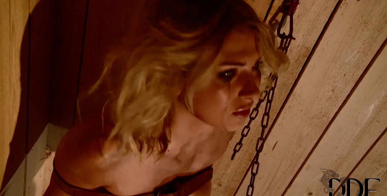 Download Lucy Heart - She Can't Hold Back, Pissing, Bondage ShitWorld.net