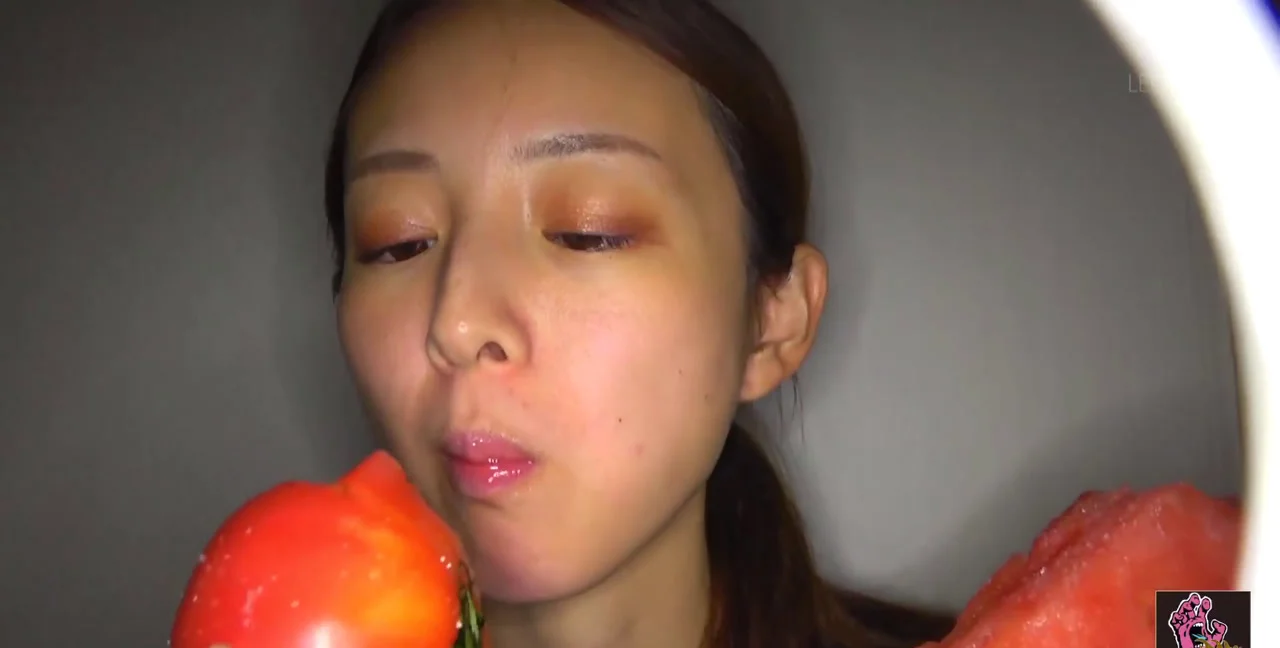 Download 個撮 喉奥鬼調教 爆裂噴射ゲロ - Japanese girls eating, puking and masturbating in own vomit, Domination ShitWorld.net