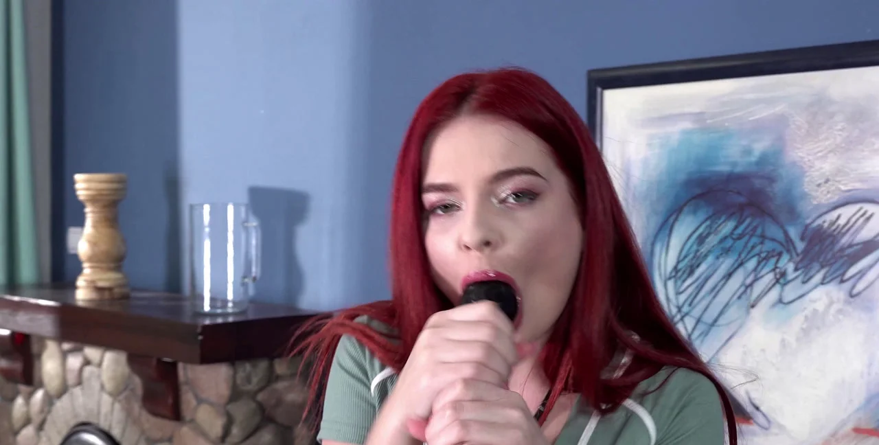 Download Olivia Miss Olivia - Camouflaged Pisser, Pissing, Redhead ShitWorld.net