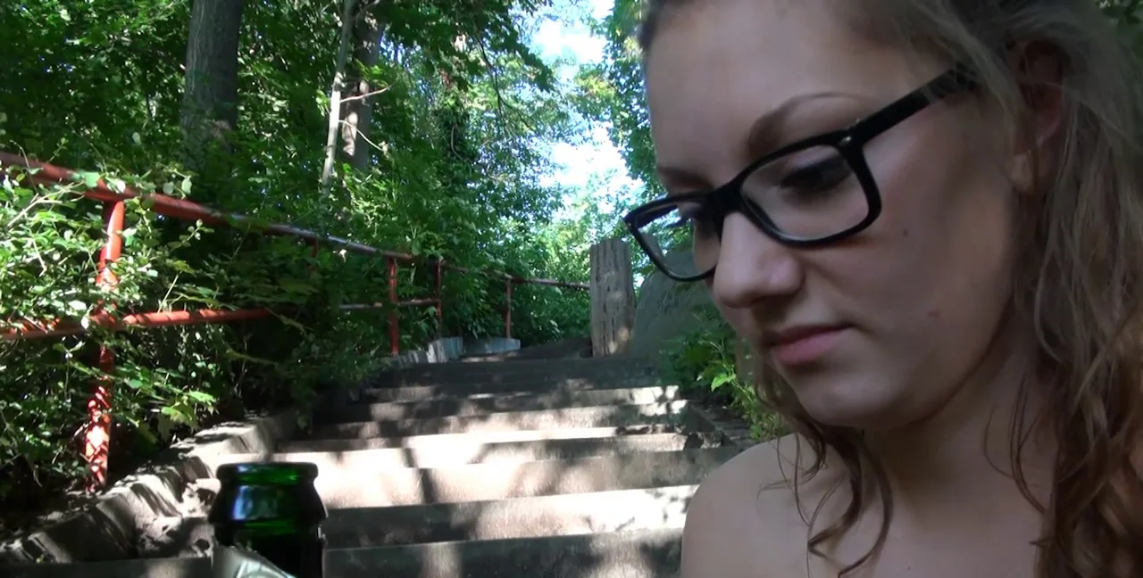 Kate - drunk schoolgirl, Peeing, Fetish
