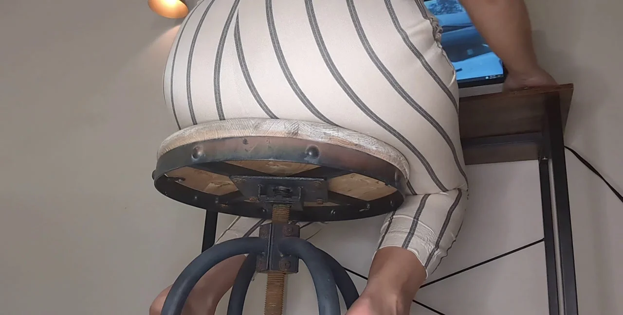 BetweenMyCheeks - Office Panty Poop, Solo, Diarrhea