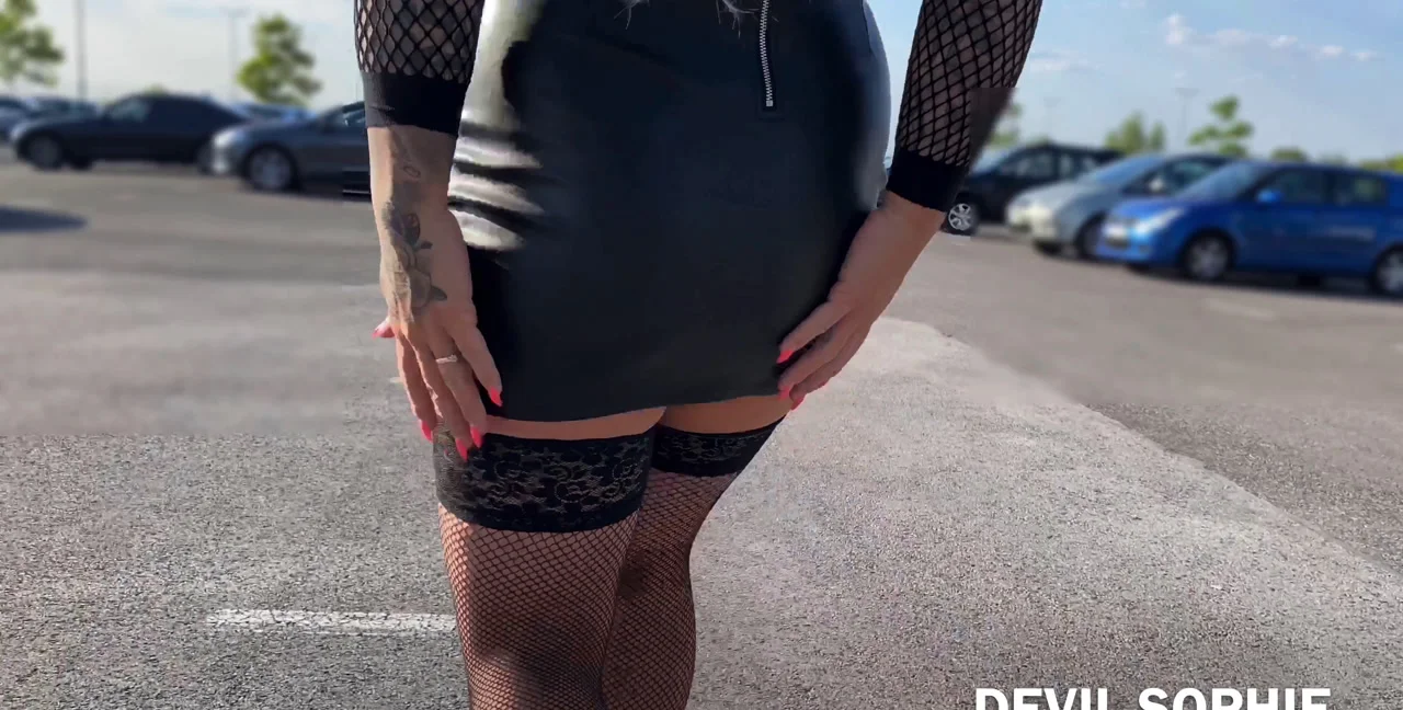 Download Devil Sophie, SteffiBlond - undefined05, Swallow, Pissing ShitWorld.net