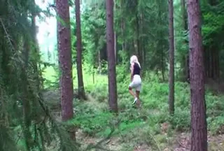 Monisworld - Missbraucht, Pissing, Outdoor