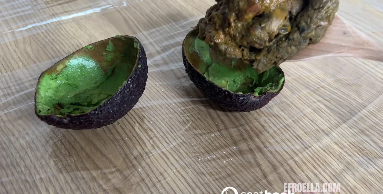 Ella Dearest - AVOCADO REFILL, Foodplay, Scat