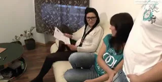 Mira-Grey, Vampira89 - Doppelblow - Beim Lernen in den Mund gespritzt, Pissing, German