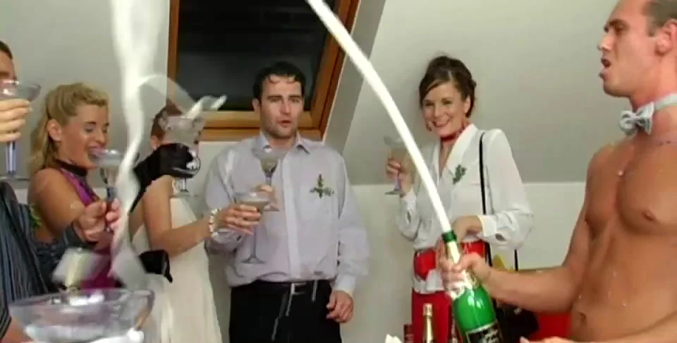 Download Golden Bridal Shower, Pissing, Satin Sex ShitWorld.net