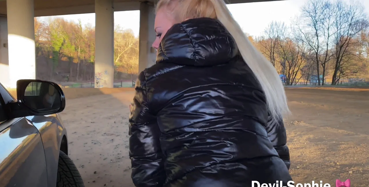 Download Devil Sophie, SteffiBlond - Outdoor Latex Piss Fuck Party Extreme, Fingering, Big Tits ShitWorld.net