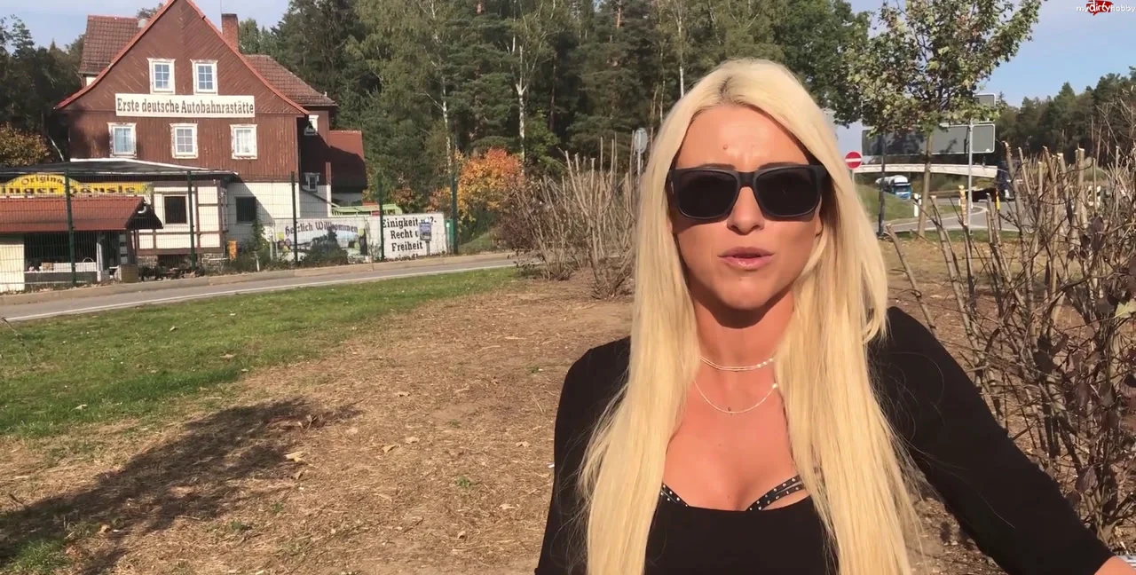 Download Daynia - Die Parkplatz Schlampe Versaute Dirty, Pissing, Amateur ShitWorld.net