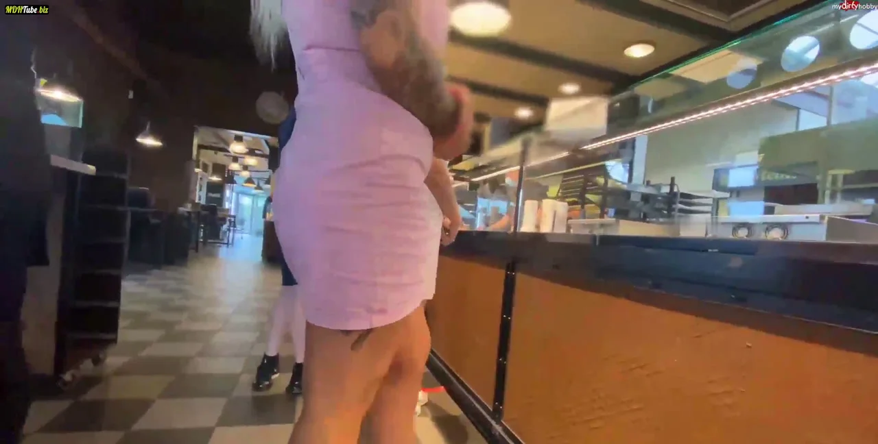 Download Devil Sophie, SteffiBlond - Heftig und versaut im Cafe gespritzt - Dreist vor der Poli ShitWorld.net