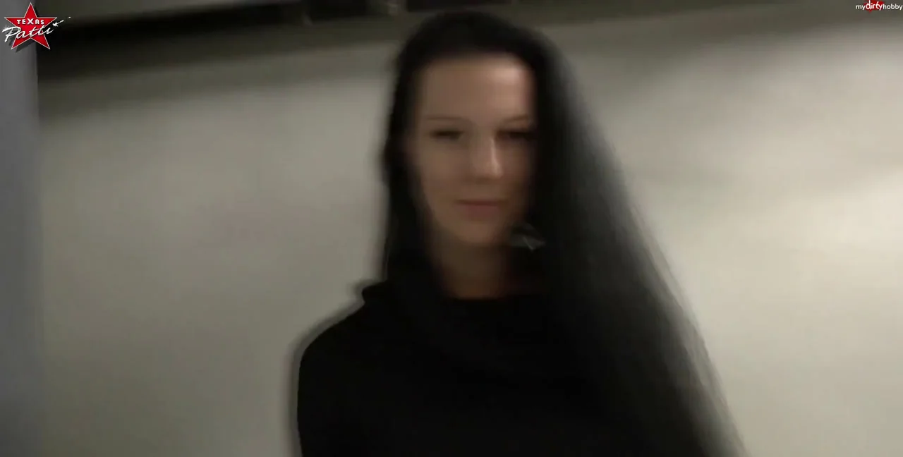TexasPatti - Public Blowjob im Parkhaus Hollywood 28 12 18, Masturbation, Lesbian