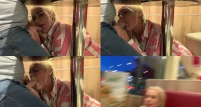 Devil Sophie - Mega Public Burger Laden Blowjob unterm Tisch mit Facial - Spermawalk aus dem Laden FullHD 1080p / 243.03 MB