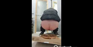 Scatlina - Scammed the pizza delivery guy, Prolapse, Fisting