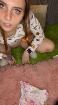 Crapped n Came In This Thick Diaper UltraHD 2K / 127 MB Download / Online