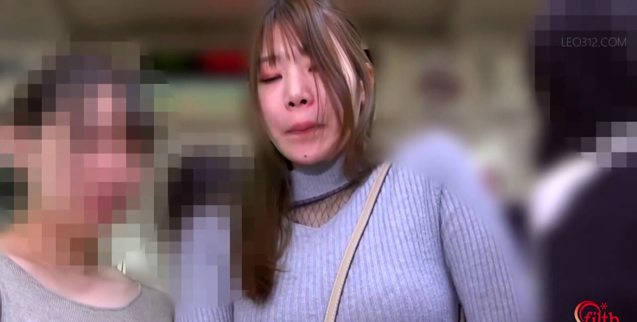 Japanese Woman - Leaking Diarrhea and Feces on a Crowded Train, Panty Poop, Panties
