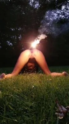 Fireworks! UltraHD 2K / 651 MB Download / Online